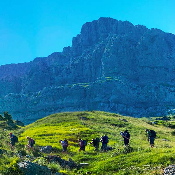 10 long Zagori hikes